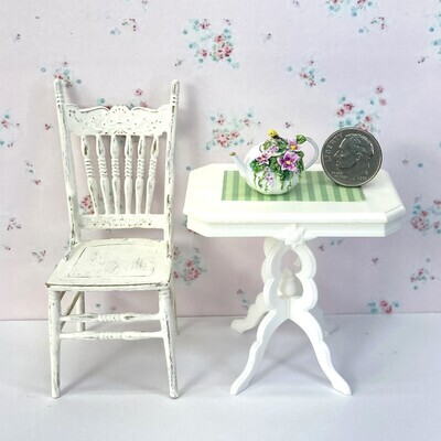 1:12 Scale Charming Gold Finch Lily Teapot