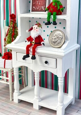 1:12 Scale Santa Shelf Sitter