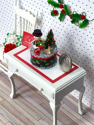 ​1:12 Scale Snowman Christmas Box