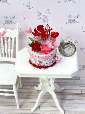 1:12 Scale Be My Valentine Hat Box