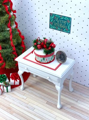 1:12 Scale Miniature Merry Christmas Hat Box