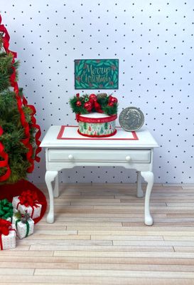 1:12 Scale Miniature Merry Christmas Hat Box