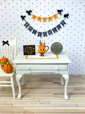 1:12 Scale Miniature Halloween Jack-O-Lantern Tall Pedestal Mug