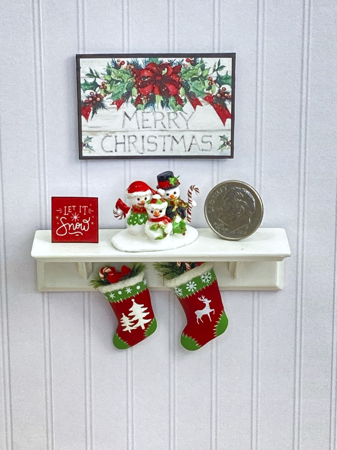 1:12 Scale Miniature Snowman Family Figurine