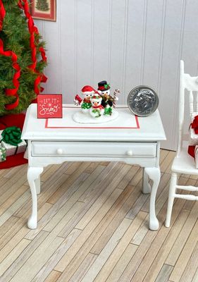 1:12 Scale Miniature Snowman Family Figurine