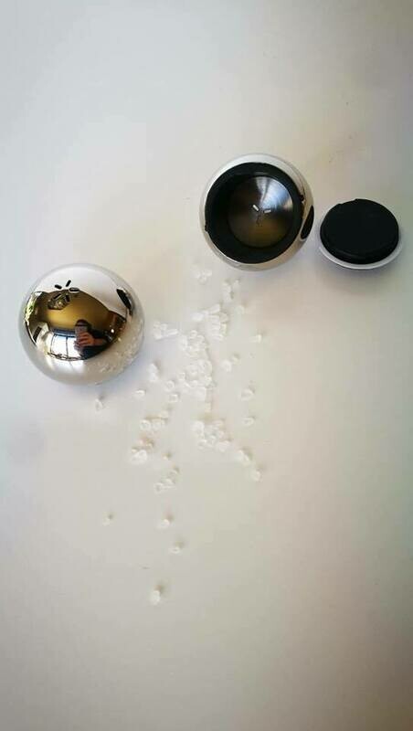 Dispenser sale e pepe (coppia) "TUMBLER" di -MENU-