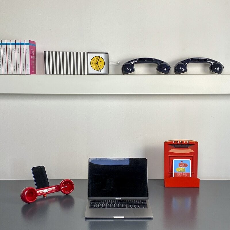 Portacellulare/amplificatore "i-WOOF"