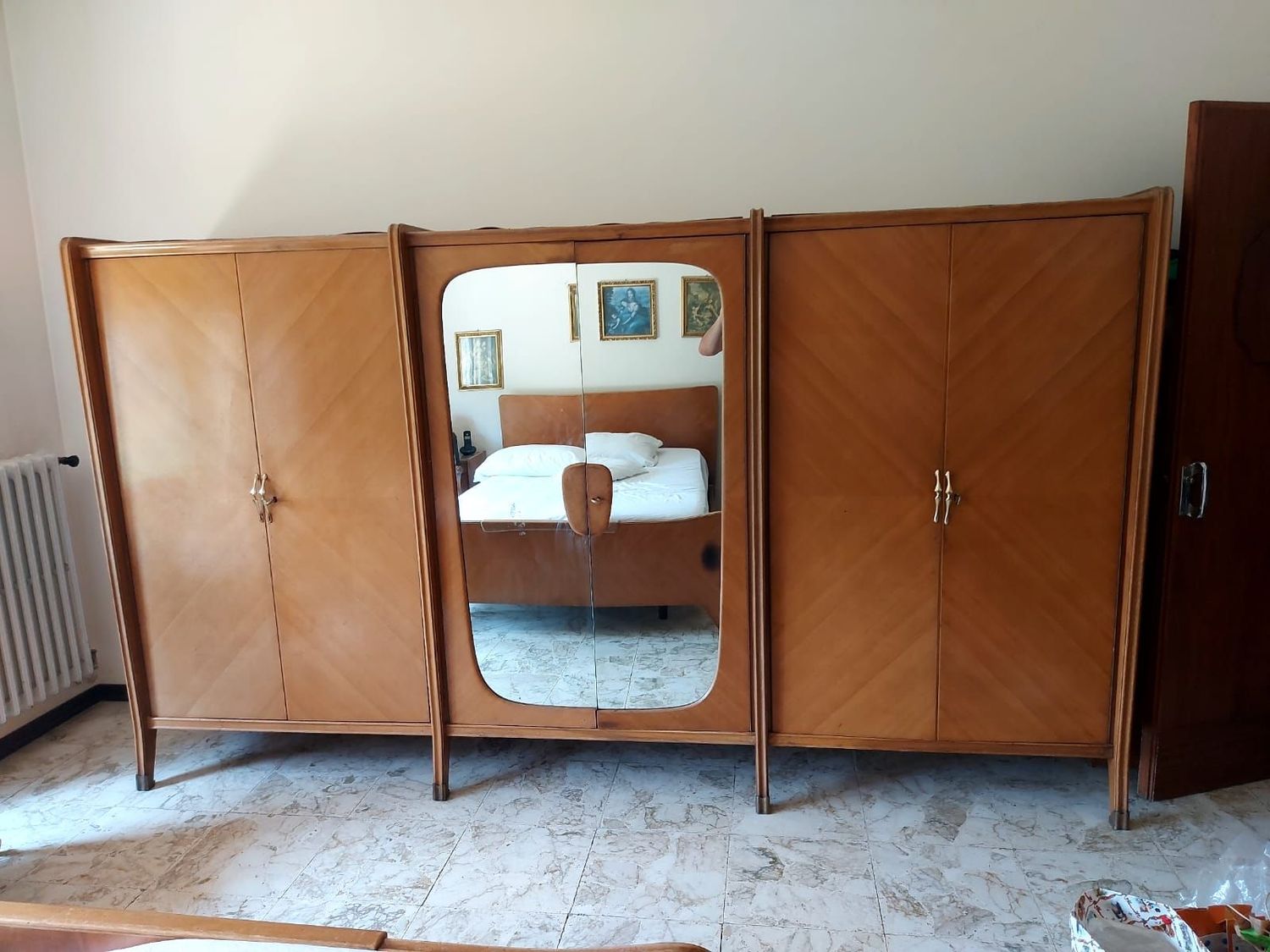 Camera da letto anni 50/60 in legno impiallaciato ciliegio