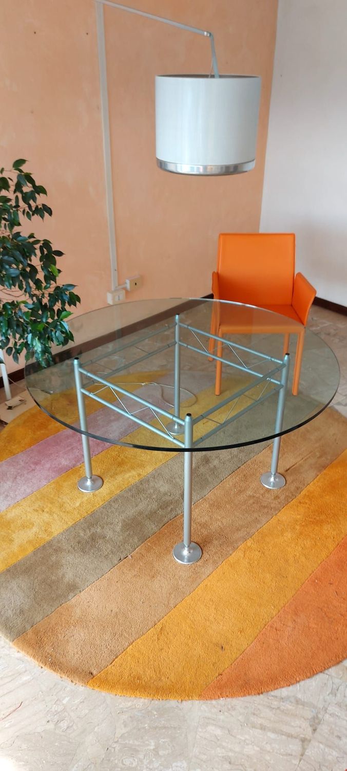 Tavolo in Cristallo della "Zerodisegno"