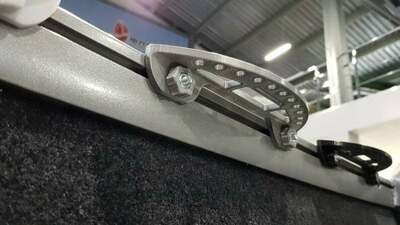 Jig holder - universal bait holder