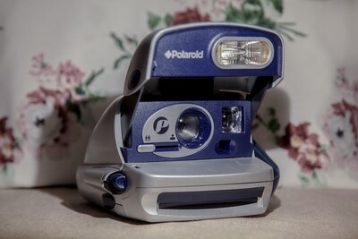 Polaroid P