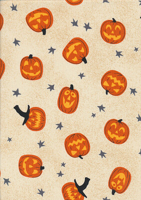 Makower 9782-L - Halloween - Haunt - Cream Mixed Pumpkins - Long Quarter (Width of Fabric By 25cm) - R3
