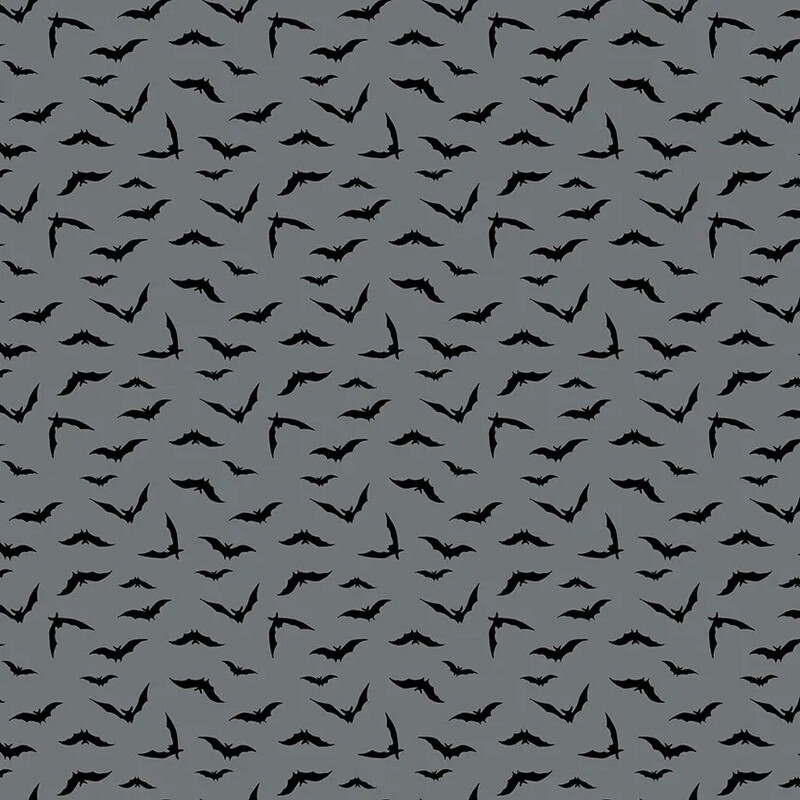 Makower 9784-C - Halloween - Haunt - Bats On Grey - Long Quarter (Width of Fabric By 25cm) - R3