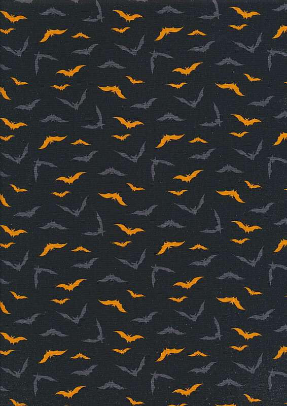 Makower 9784-K - Halloween - Haunt - Bats On Black - Long Quarter (Width of Fabric By 25cm) - R3
