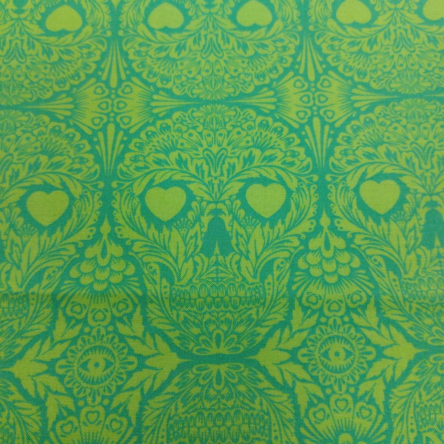 Tula Pink - Out Of Print - De La Luna - Sugar Skulls - PWTP111 - Green - Fat Quarter - Fab15