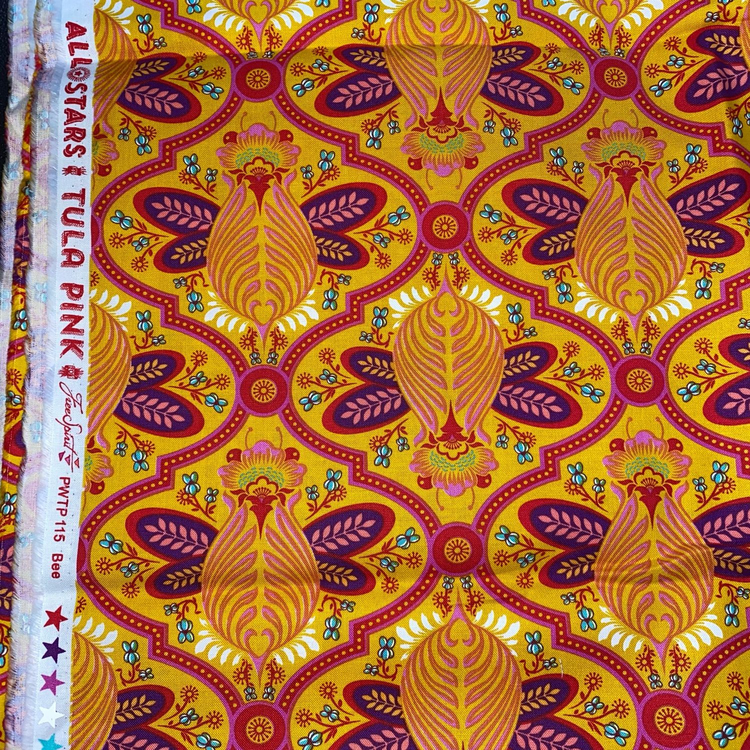 Tula Pink - Out Of Print - All Stars - Bee - Marigold - PWTP115 - Fat Quarter - Fab86 1.6m And Fab85 5m