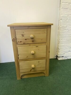 Mowbray Pine 3 draw bedside large.