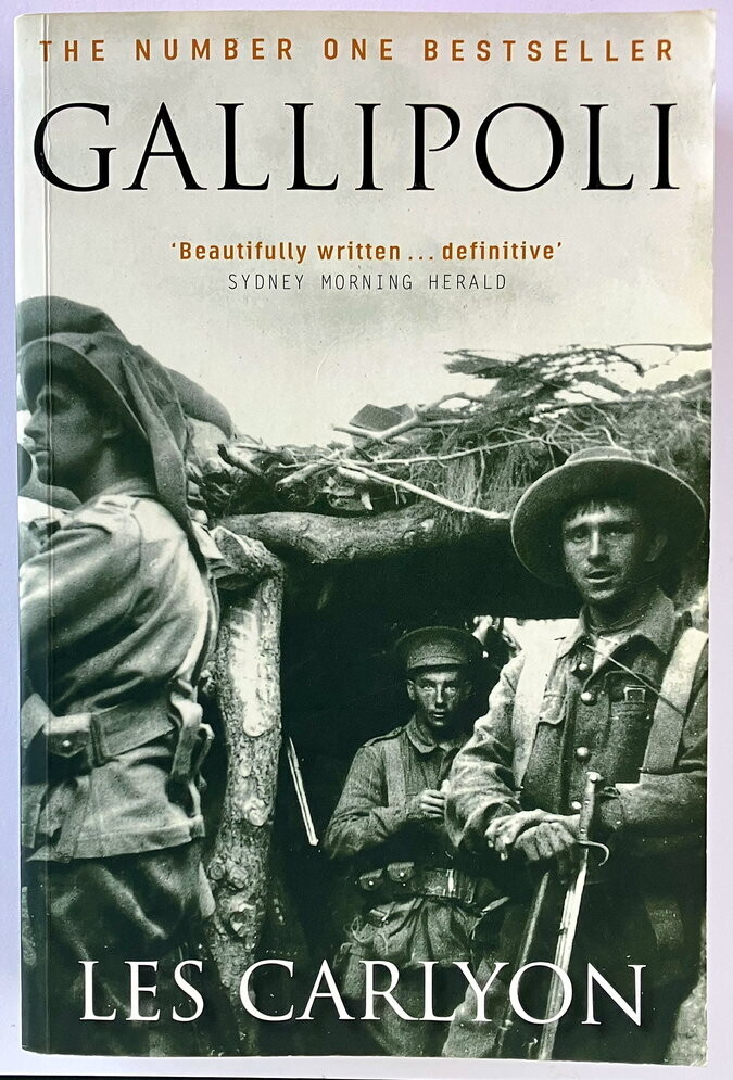 Gallipoli by Les Carlyon [Paperback]