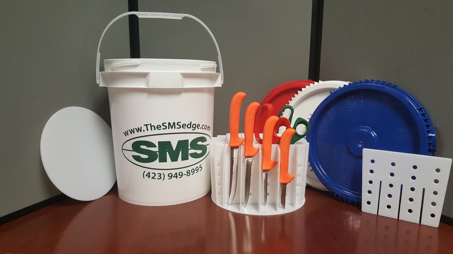 SMS Knife Bucket SMS Knife Bucket