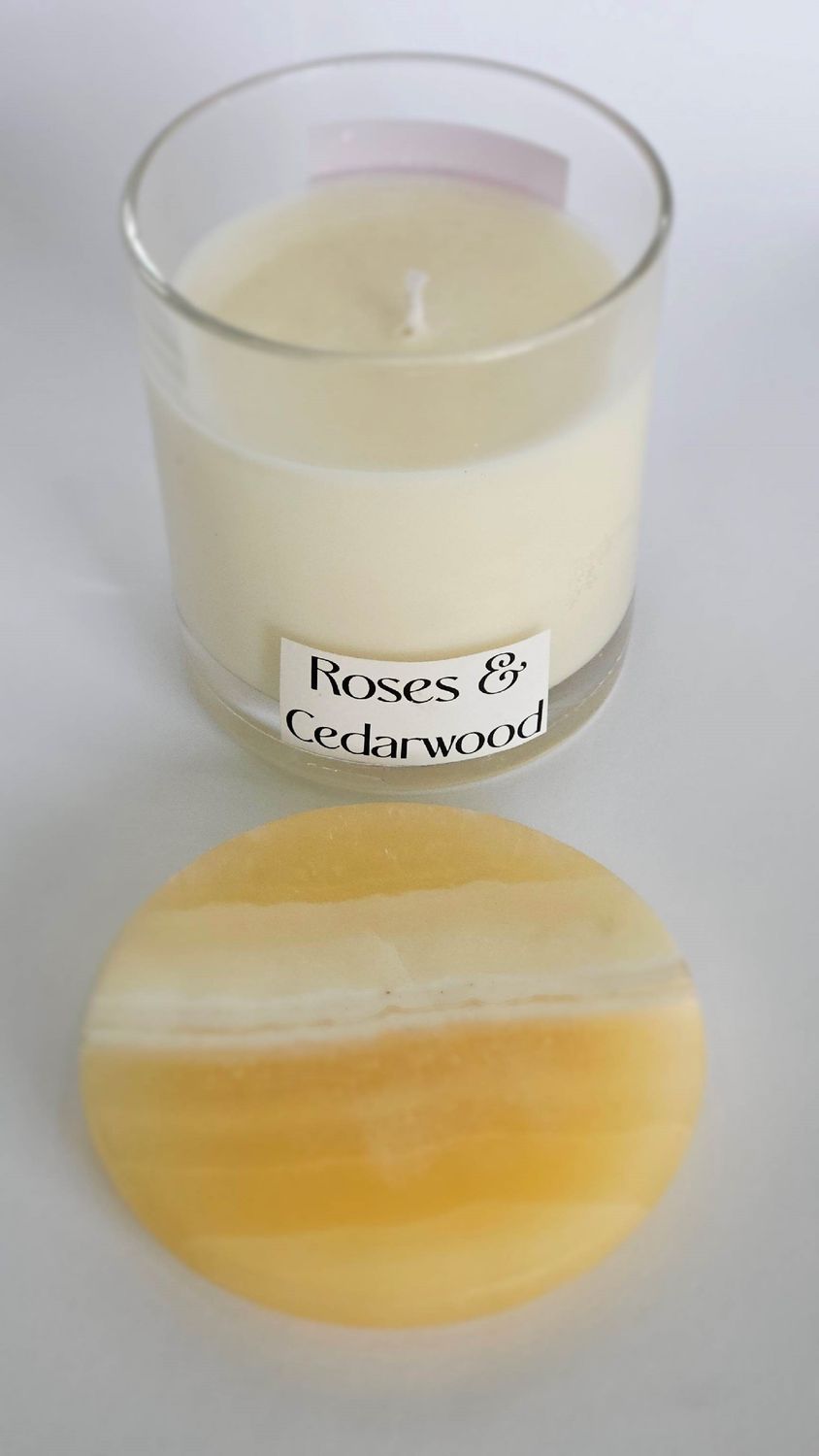 ​Roses & Cedar Wood Candle with Alabaster cover