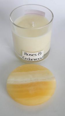 ​Roses & Cedar Wood Candle with Alabaster cover