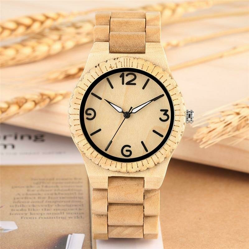 Chic Women&#39;s Wooden Watch