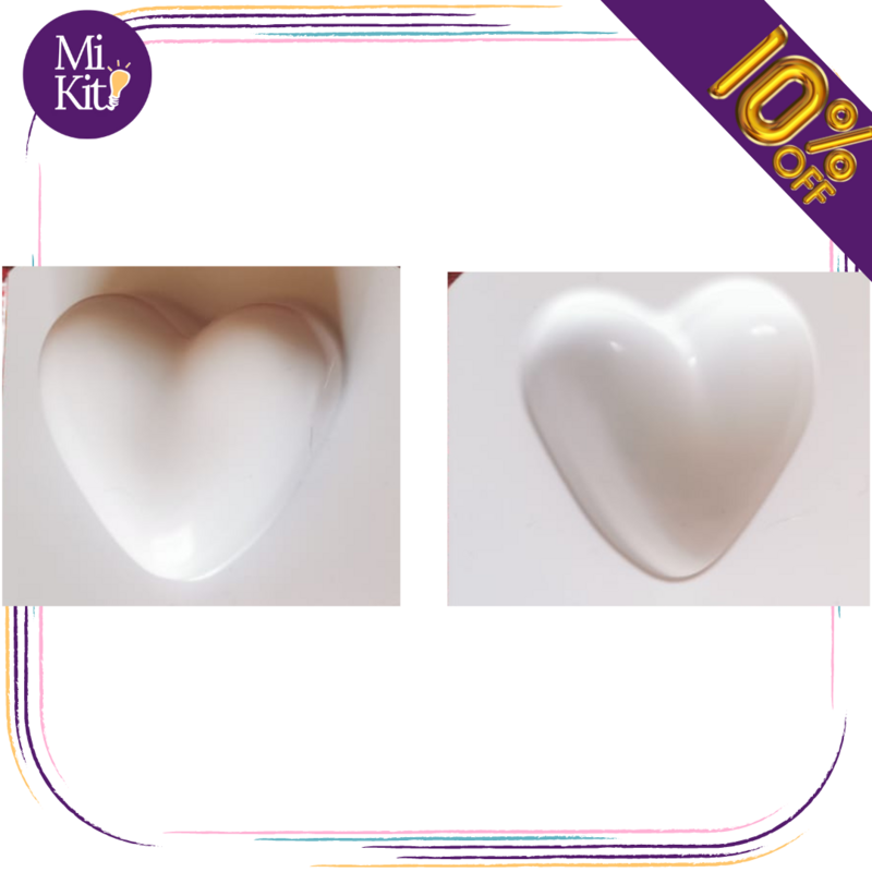 Molde plástico en forma de corazón (2 diseños)