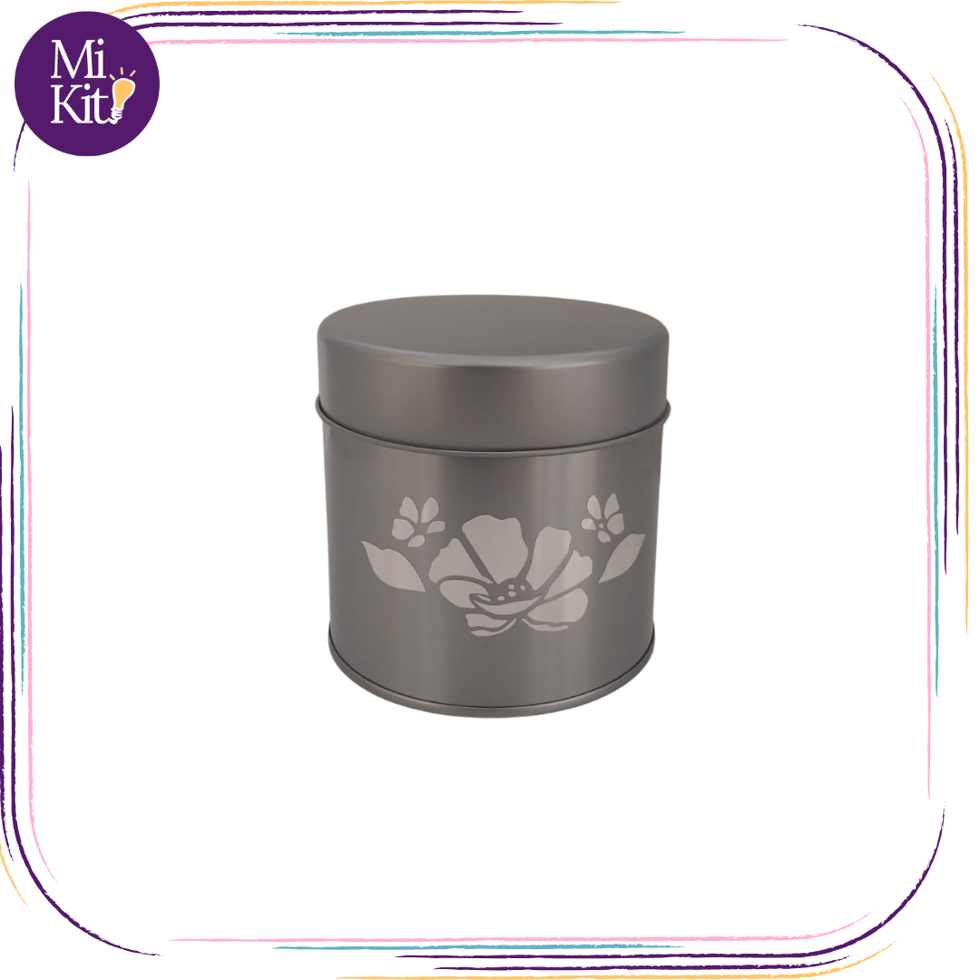 Recipiente metálico 22 oz. con tapadera flores plateadas
