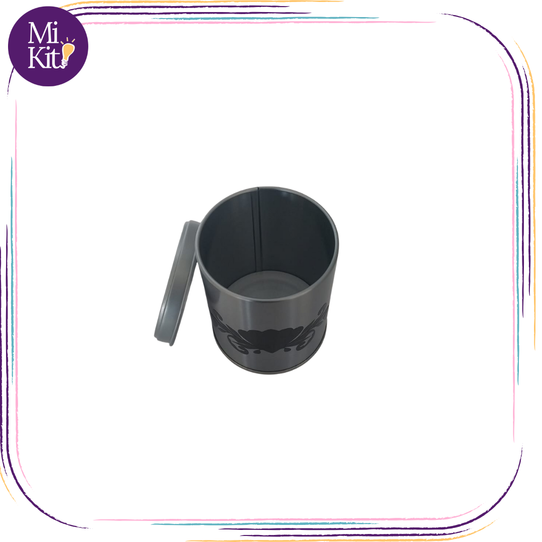 Recipiente metálico 8.5 oz. con tapadera flor vintage (negro)