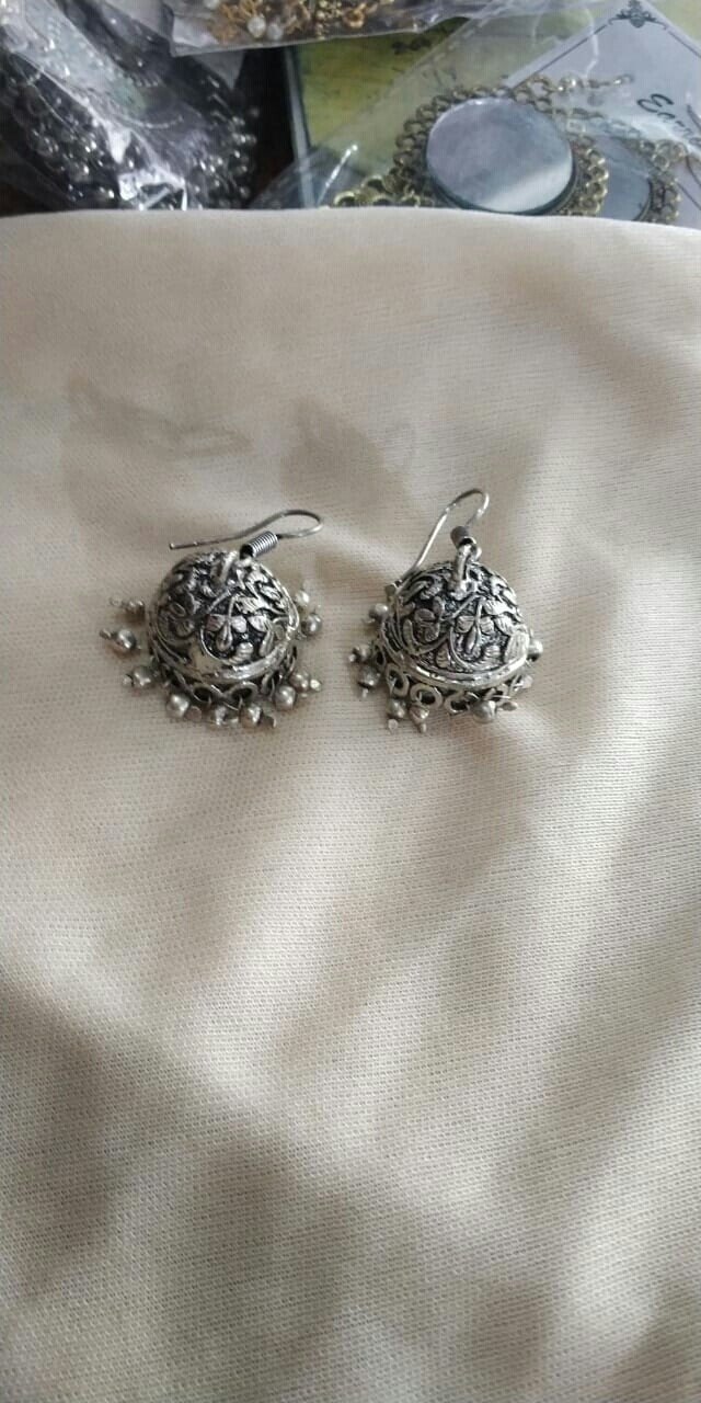 Mini jhumki