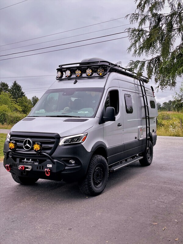Expedition Roof Rack, Winnebago REVEL