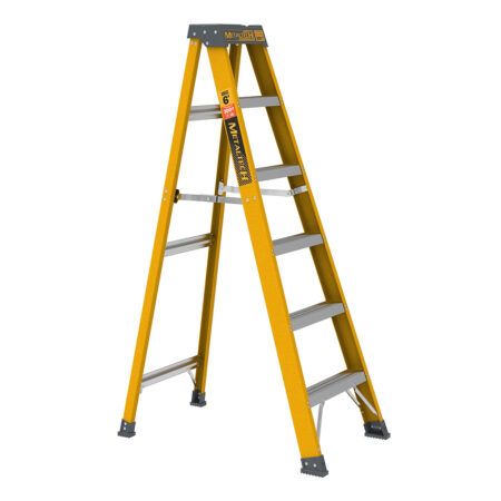 Metaltech 6' Fiberglass Step Ladder