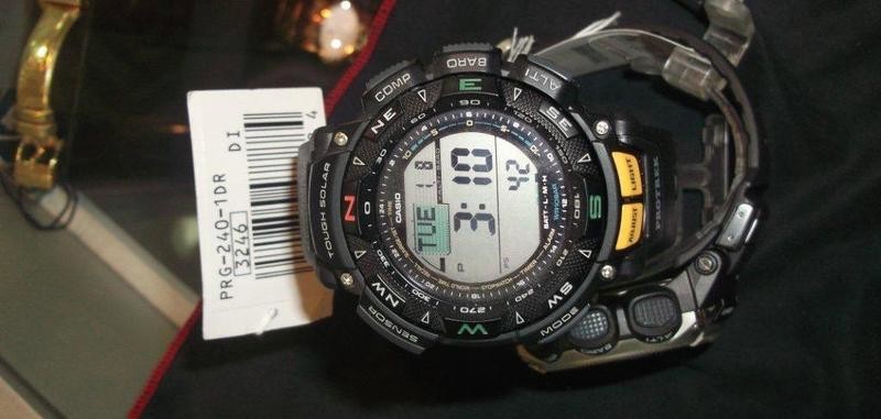 CASIO PRO-TREK PRG-240-7DR
