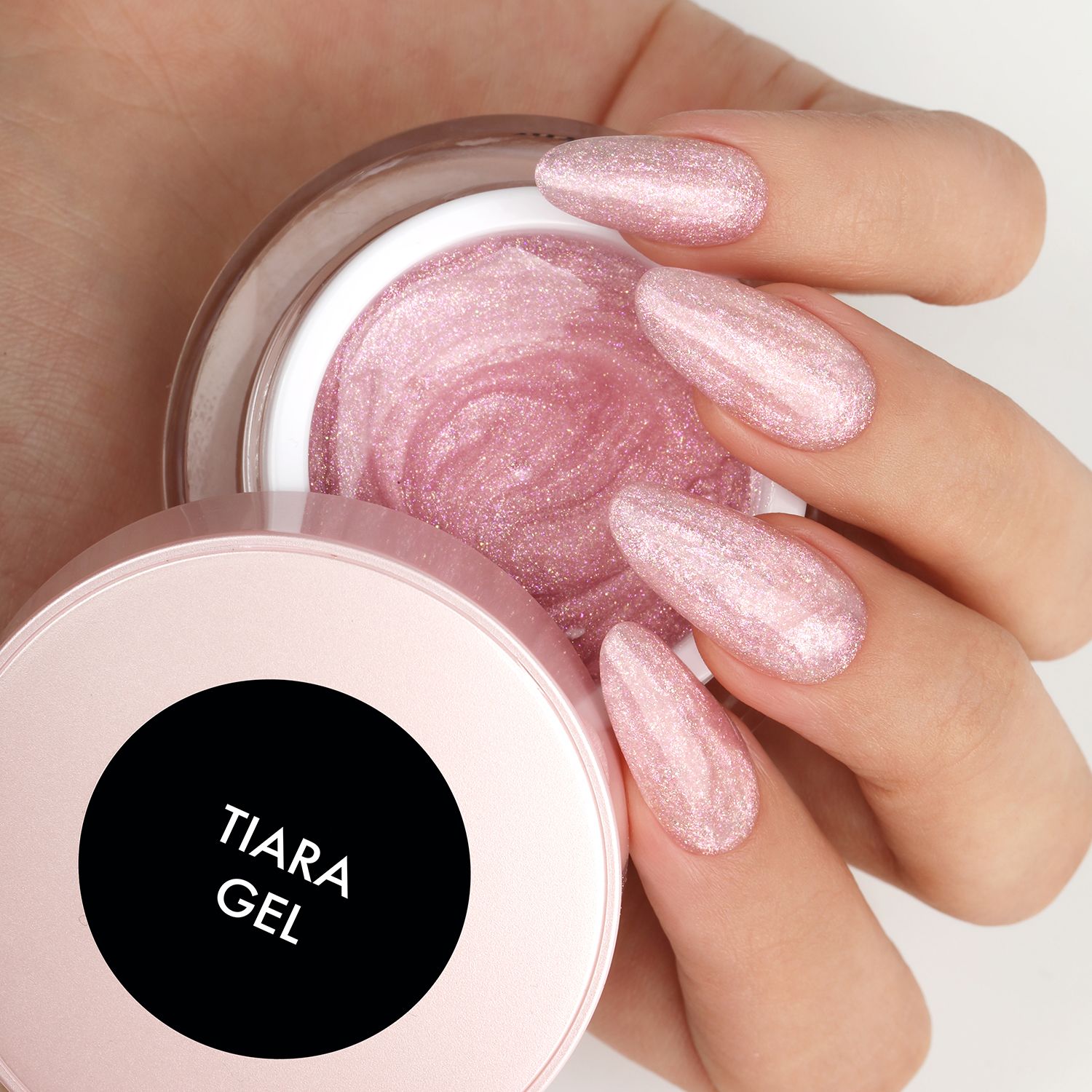 Geles multifuncionales con brillos y shimmer