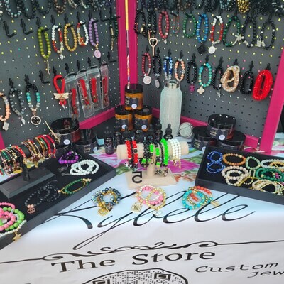 ACCESSORIES