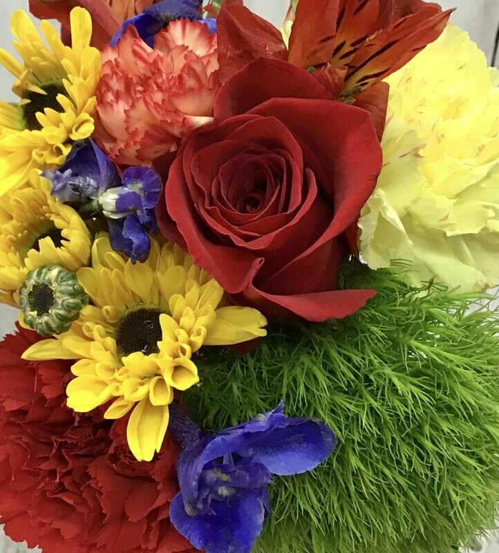 DELUXE Designer’s Choce Arrangement in REDS, YELLOWS, ORANGES & ETC. - Item #WFEBT-9006