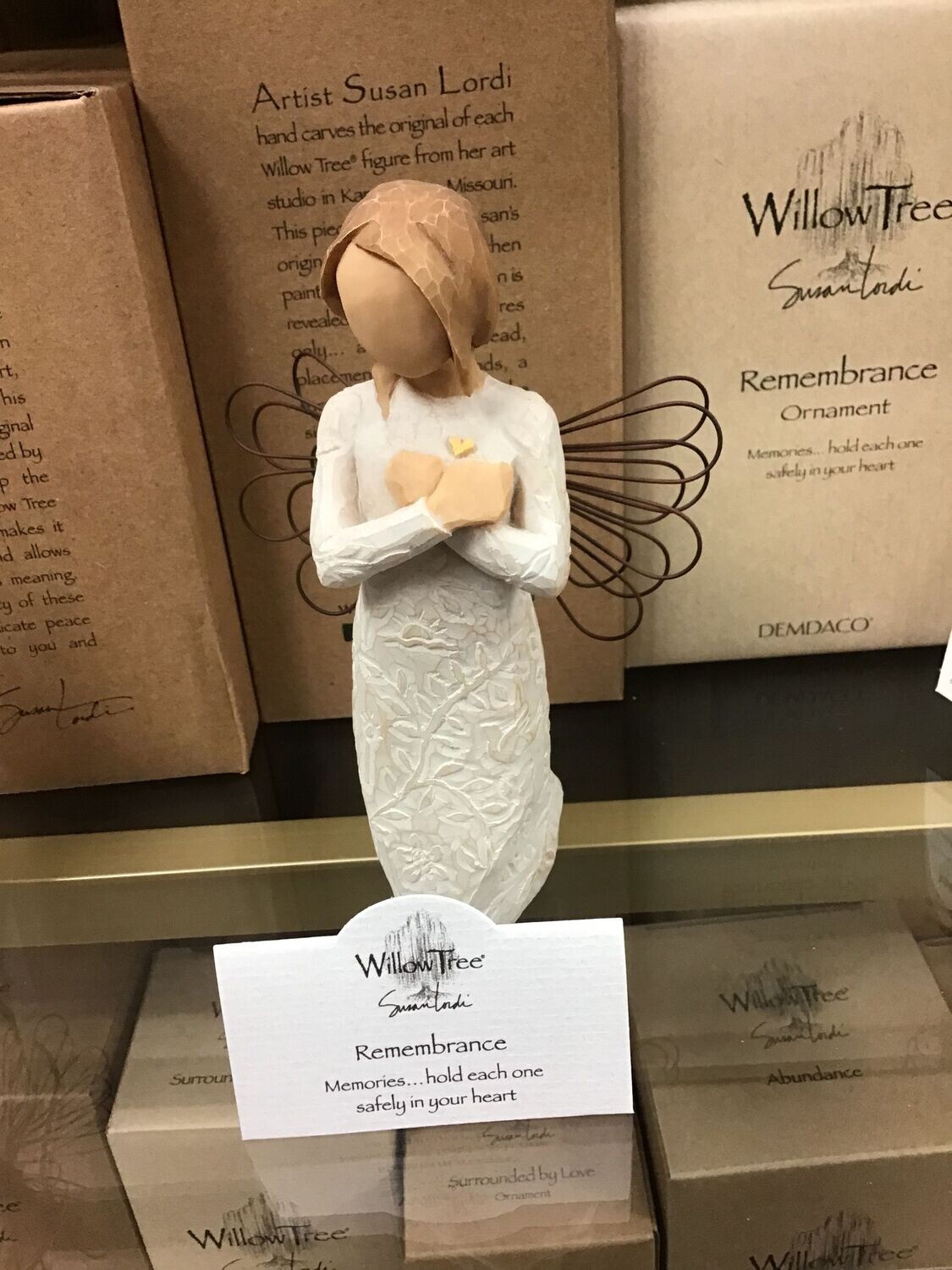 "Remembrance" Willow Tree Angel Figure