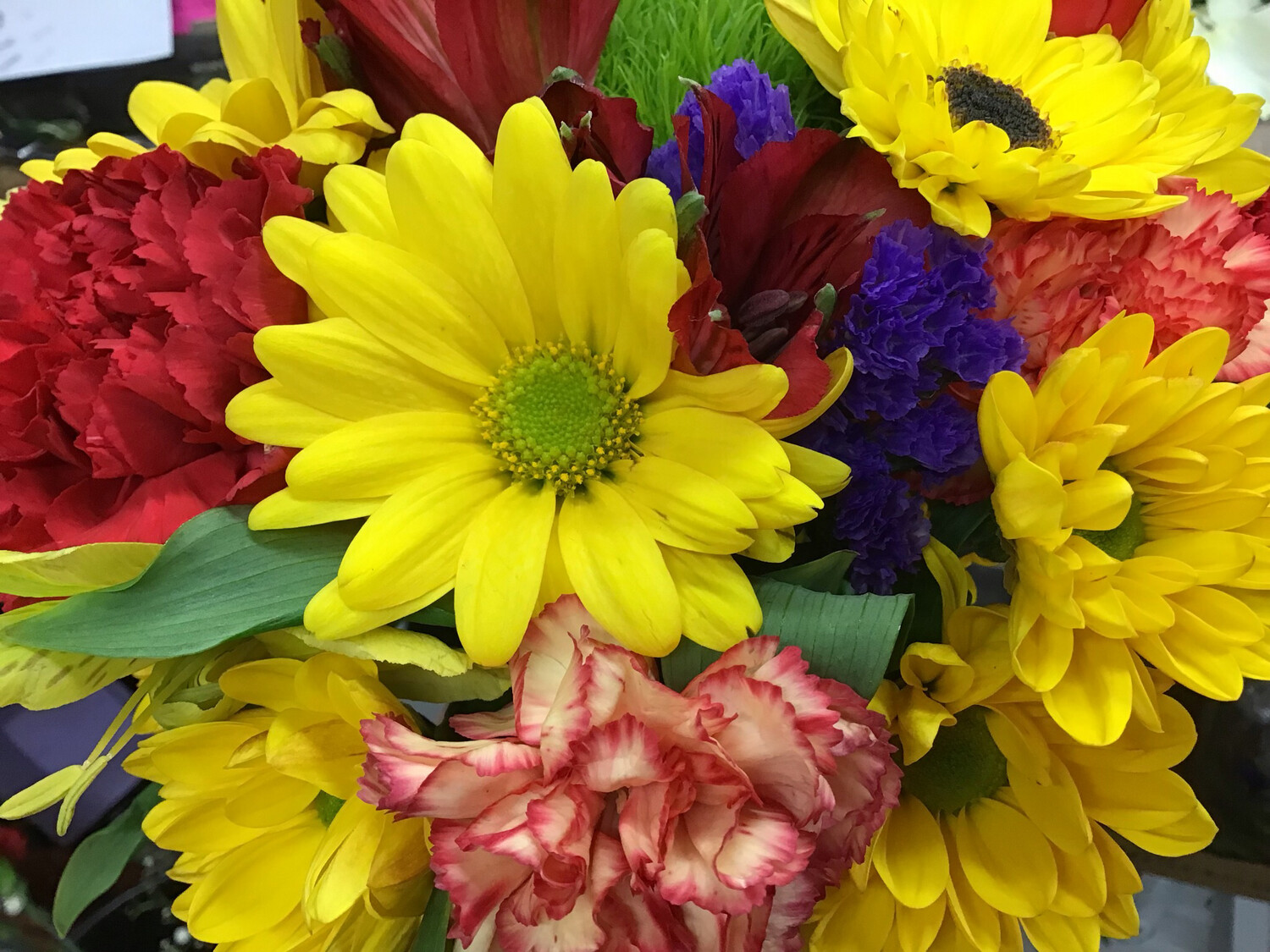 SMALL Designer’s Choice Arrangement in REDS, YELLOWS, ORANGES & ETC.- Item #WFEBT-9005