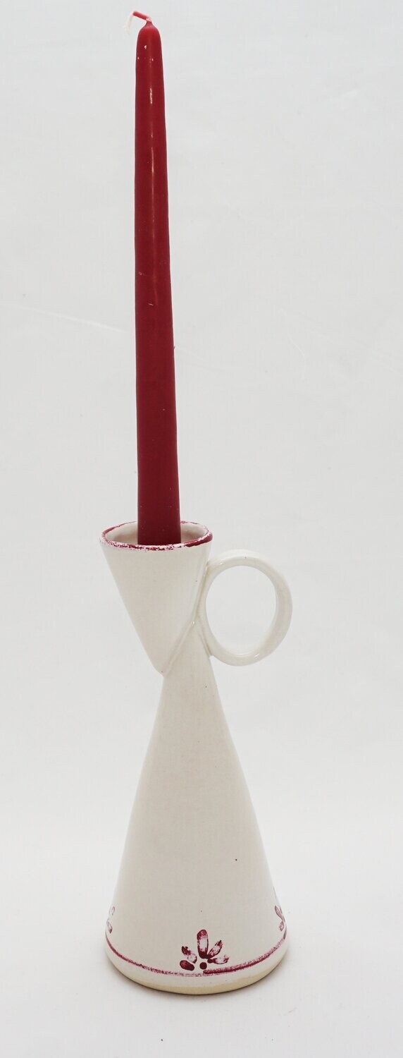 Kerzenständer mit weißer Glasur und weinroter Inglasur-Malerei
Höhe etwa 19-23 cm