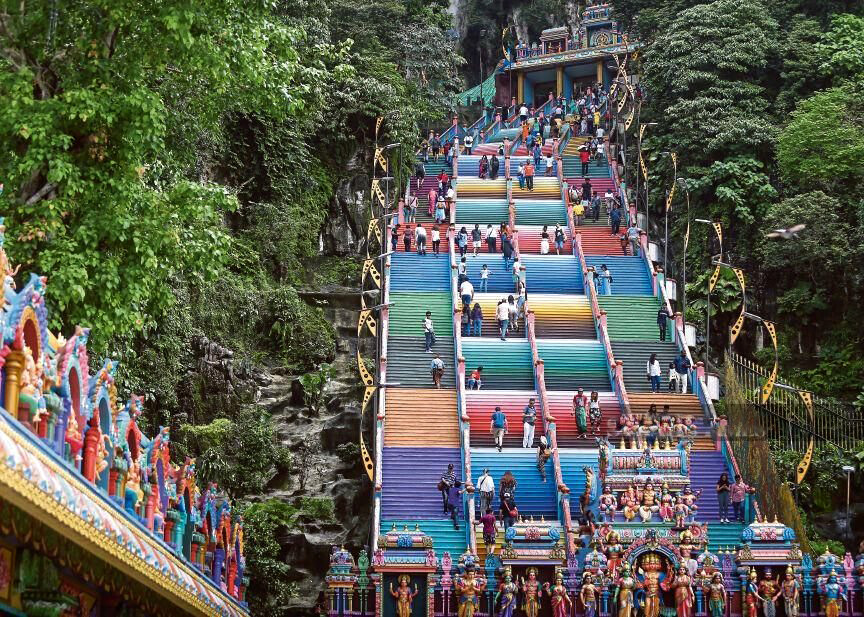 Sri Subramaniar Temple } Batu Caves