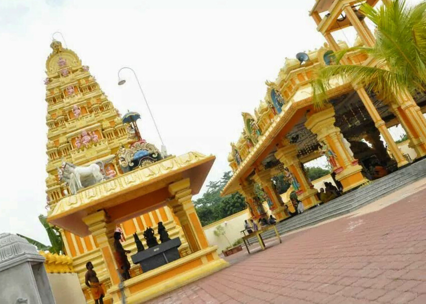 Sri Maha Mariamman Devasthanam | Kg. Kayu Ara