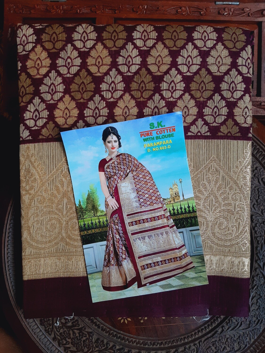 Rangoli, Colour: Black