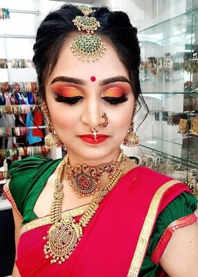 YANIISHA FASHION &amp; BEAUTY BRIDAL (Ulu Tiram)