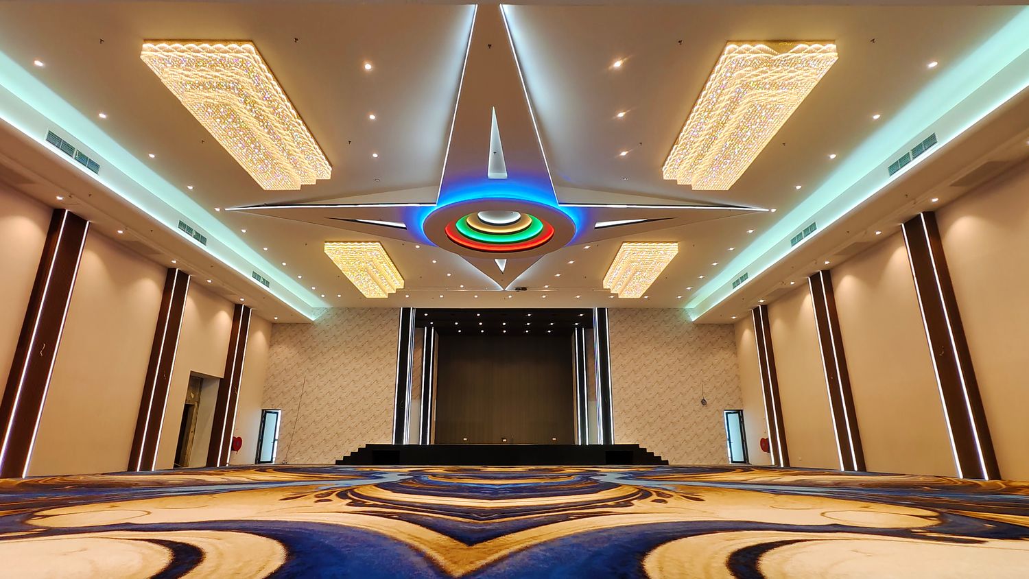 Puchong Convention Center Ballroom | Batu 14, Puchong