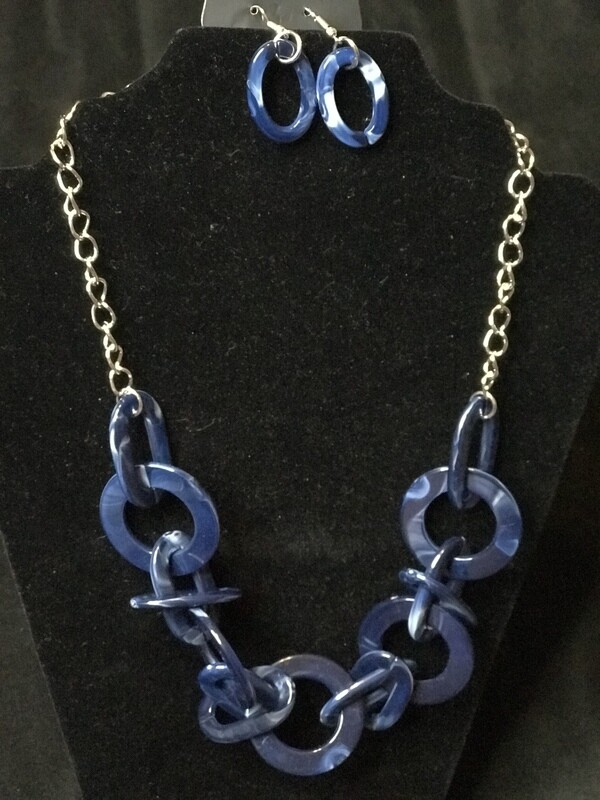 Marbled acrylic necklace 