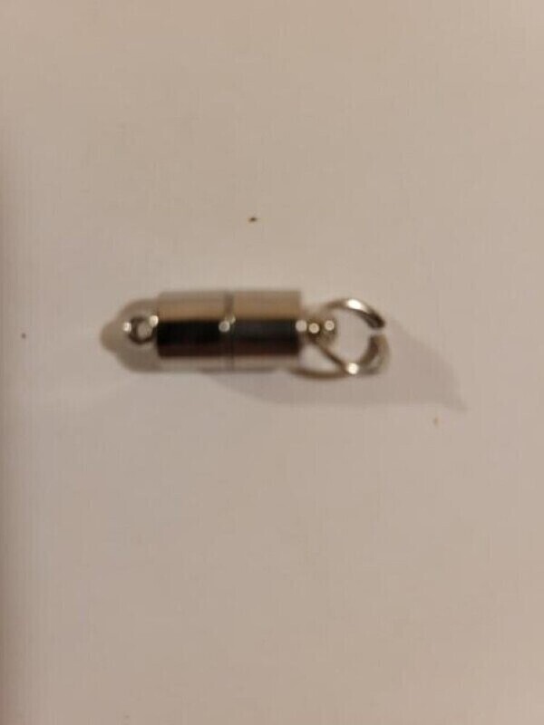 Add a Magnetic Barrel Clasp to a Necklace You Are Ordering