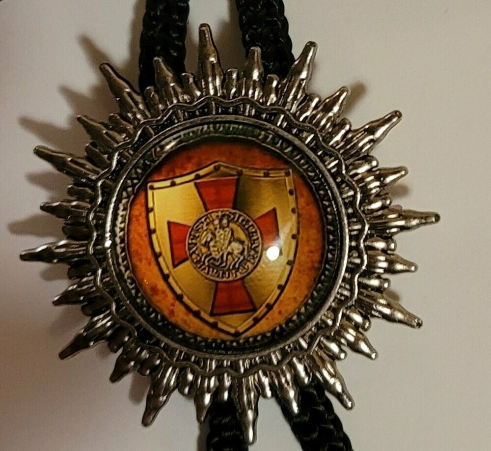 Knights Templar Bolo Necklace Tie - Cross Shield Golden Background