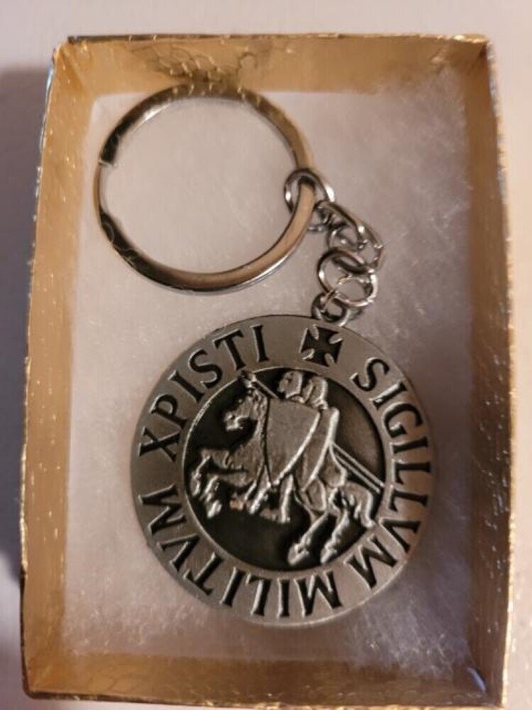 Large Two Templar Knights Crusader  Key Ring