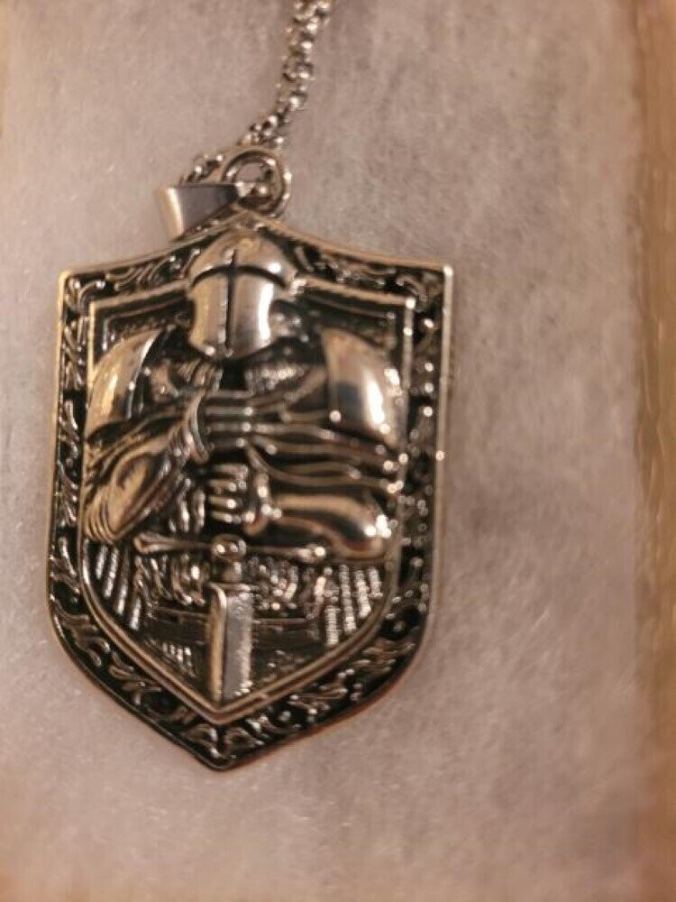 A Heavy Templar Warrior Necklace Pendant