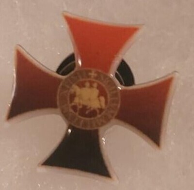 A Very Classic Knights Templar Lapel Pin